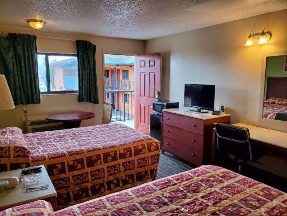 Rodeway Inn Forest City Eksteriør billede